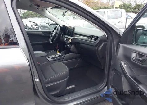 2025 Ford Escape Active из США, поврежденный, VIN 1FMCU9GN7SUA33687